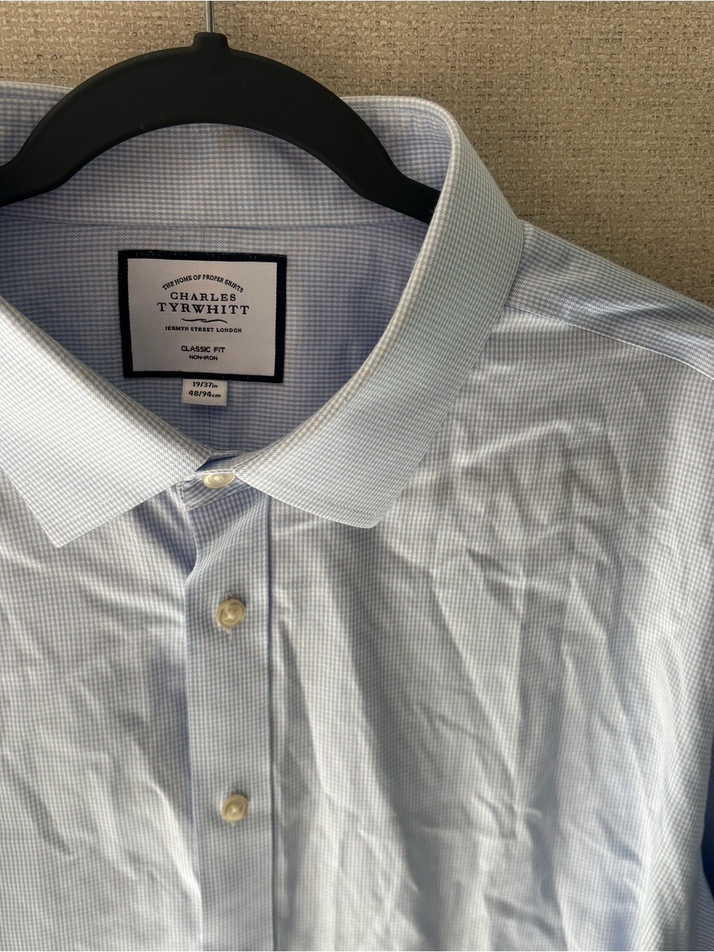 Charles Tyrwhitt Light Blue Classic Fit Men's Dress Shirt